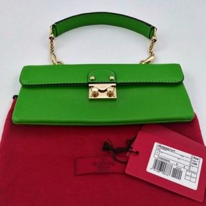 😍Closet Closeout😍Valentino Garavani Rockstud Spiked Top Handle Bag